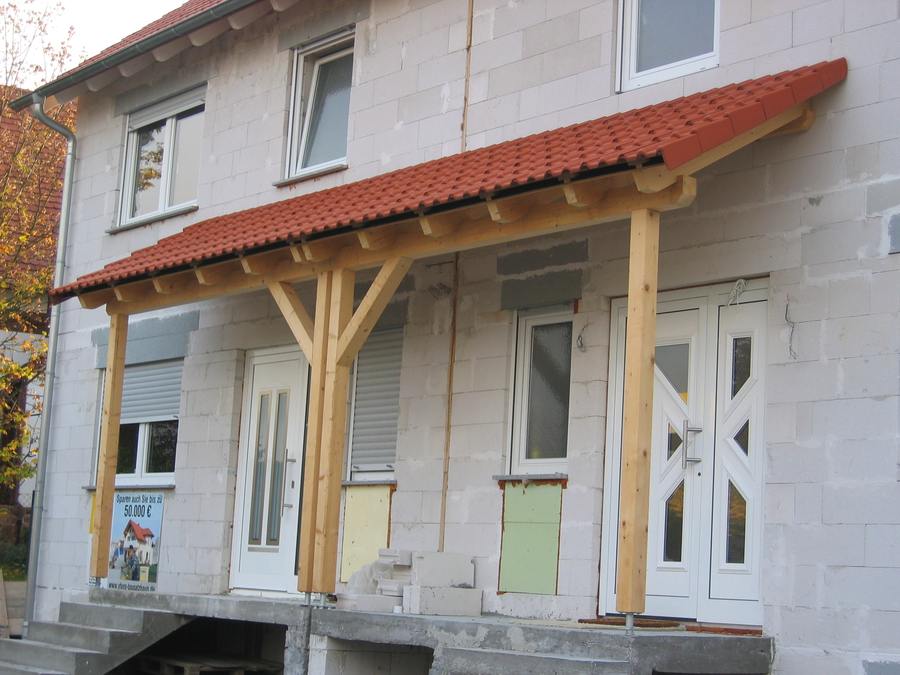 Vorbau Haustüre Schutz vor Regen am einfamilienhaus